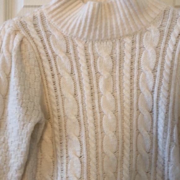Cream Puff Sleeve Knit Sweater - Picture 4 of 9